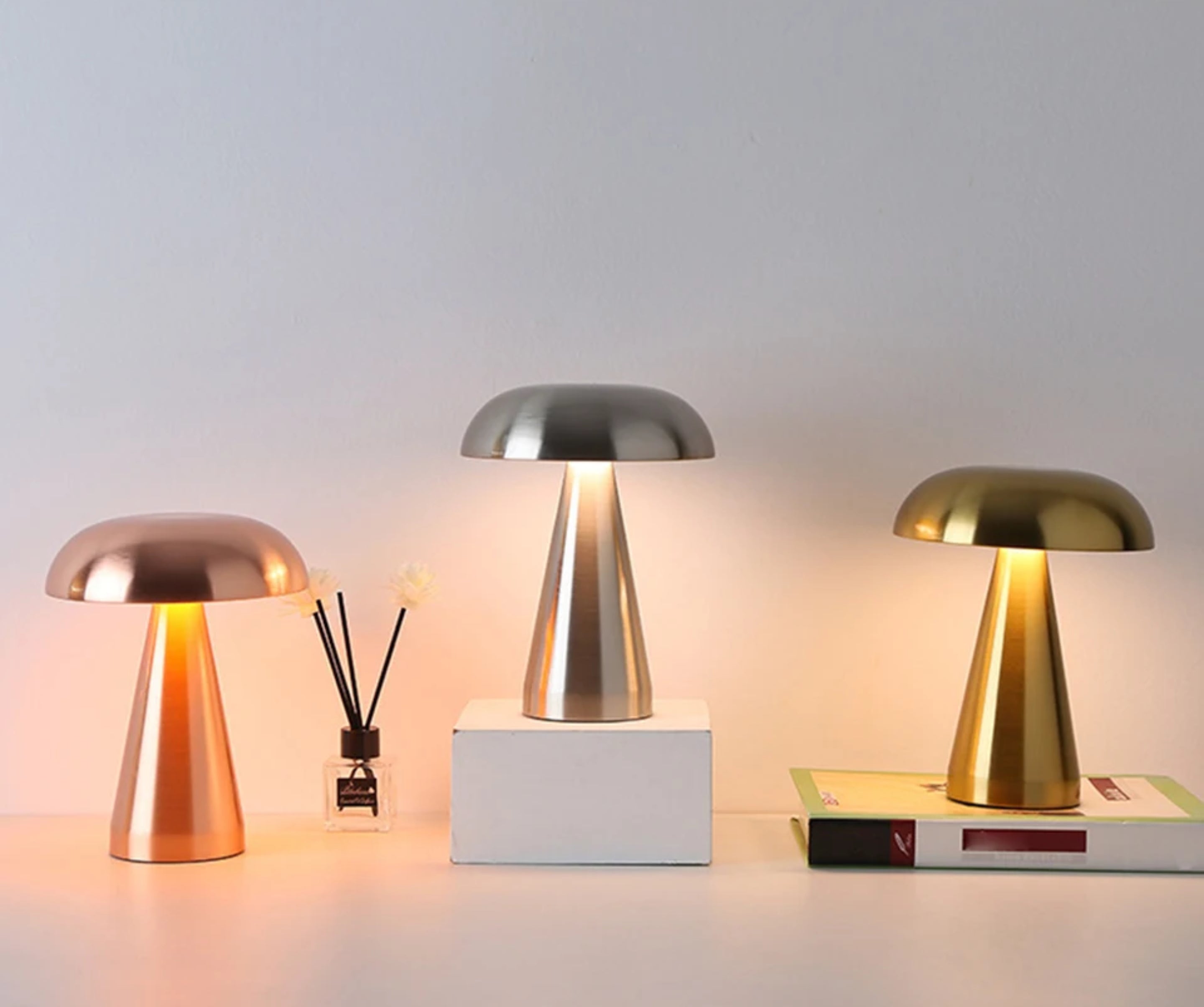 Lampe de Table Champignon Métallique – Éclairage LED Élégant et Moderne Ma boutique