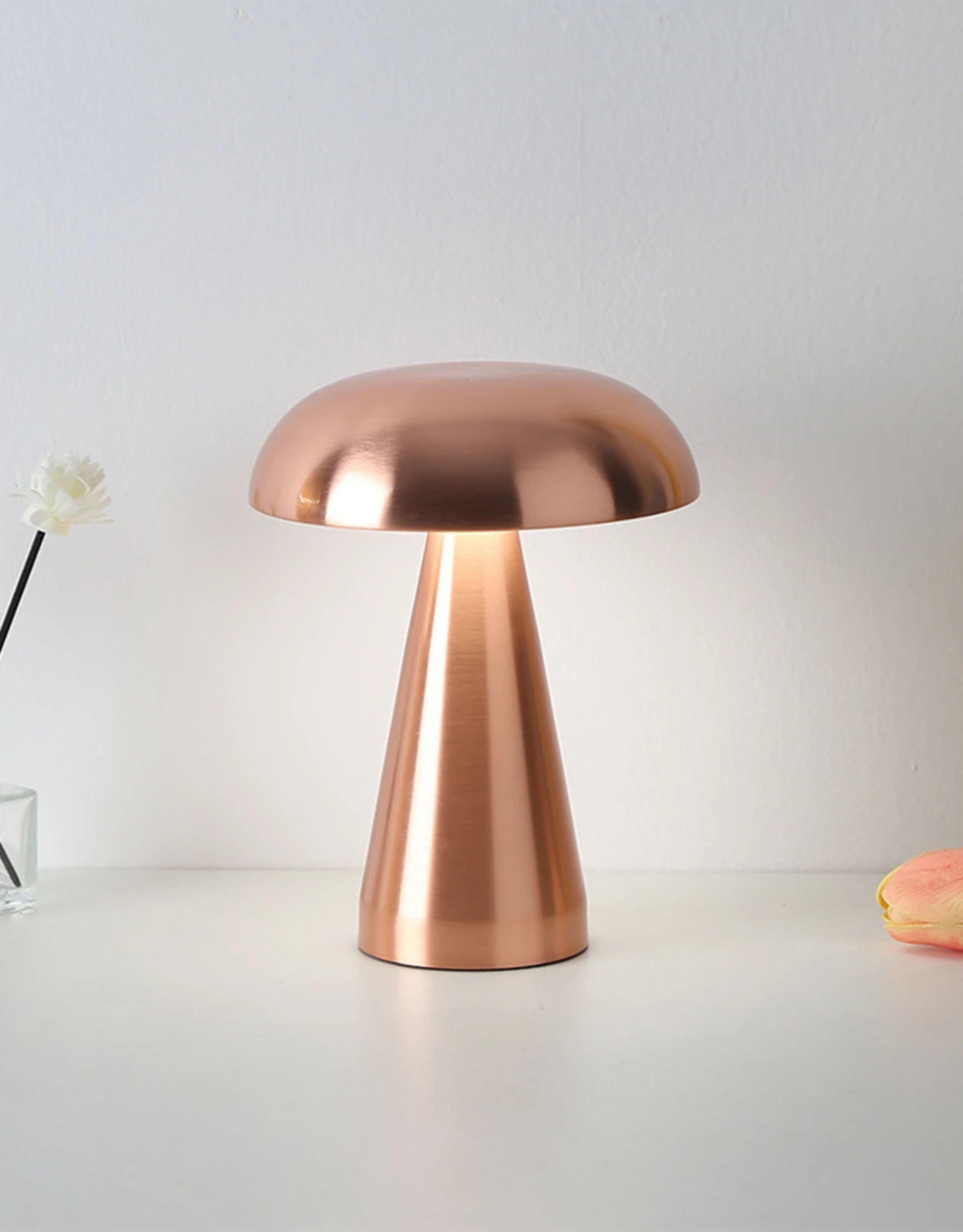 Lampe de Table Champignon Métallique – Éclairage LED Élégant et Moderne Ma boutique