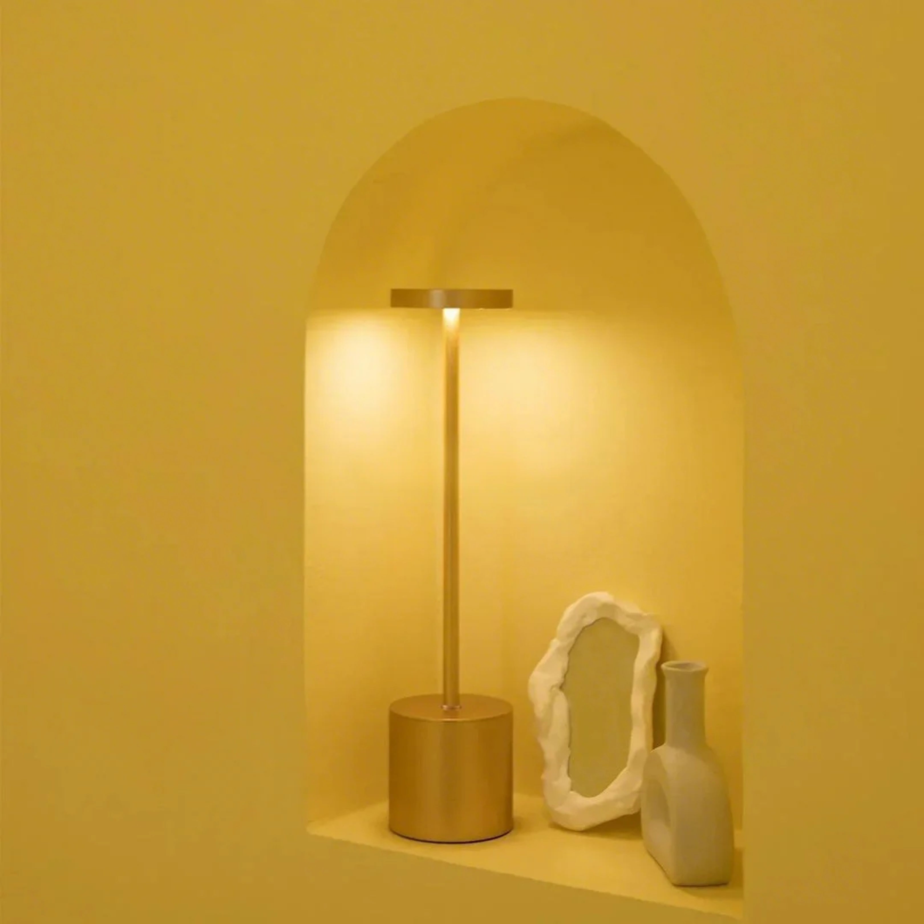 Lampe de Table LED Design Minimaliste – Éclairage Élégant et Rechargeable Ma boutique