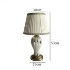 Lampe de table élégante d'inspiration vintage avec abat-jour plissé Ma boutique