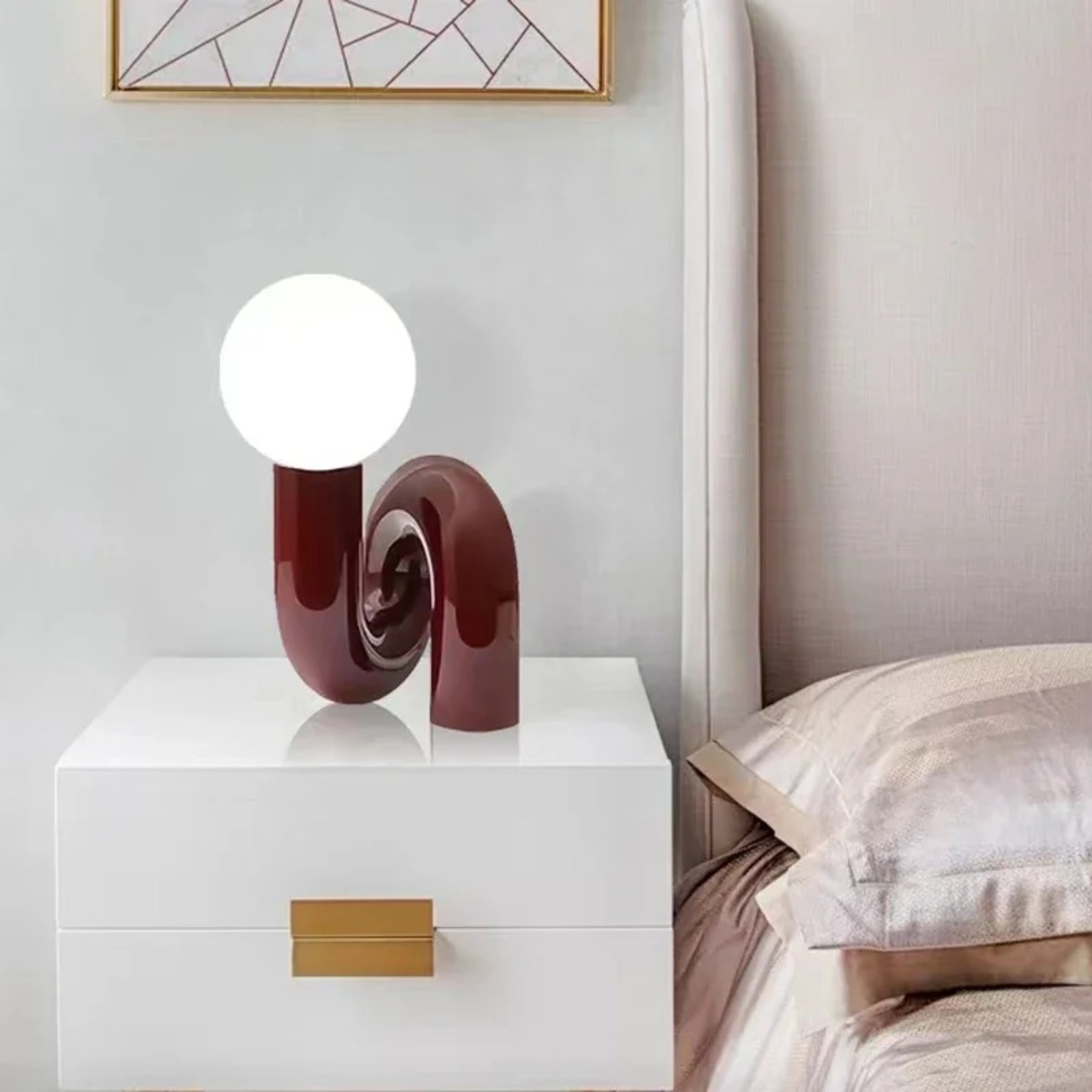 Lampe de table sculpturale moderne CurveGlow Ma boutique