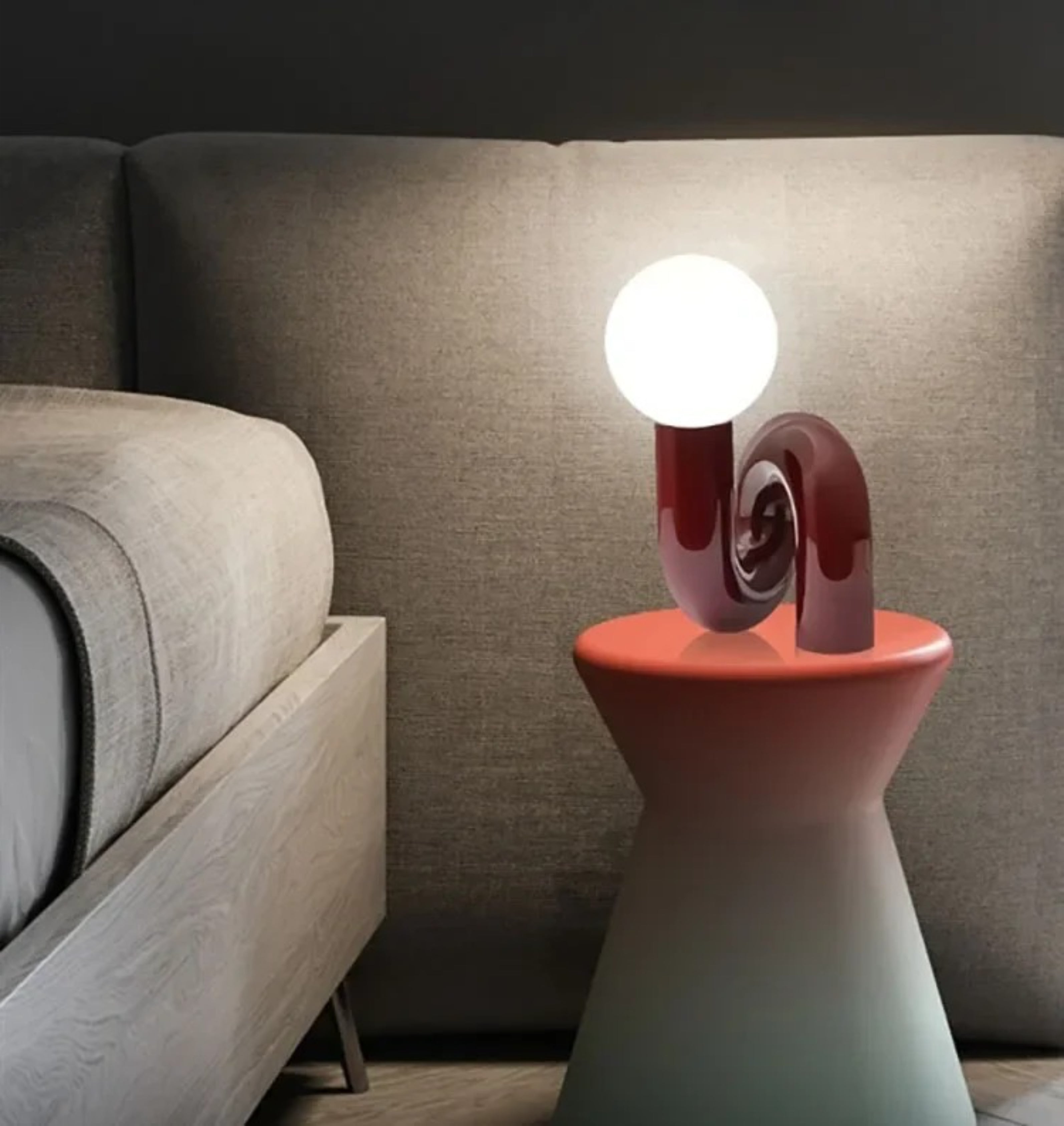 Lampe de table sculpturale moderne CurveGlow Ma boutique