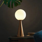 Lampe de table moderne en forme de cône argenté avec globe en verre dépoli Ma boutique
