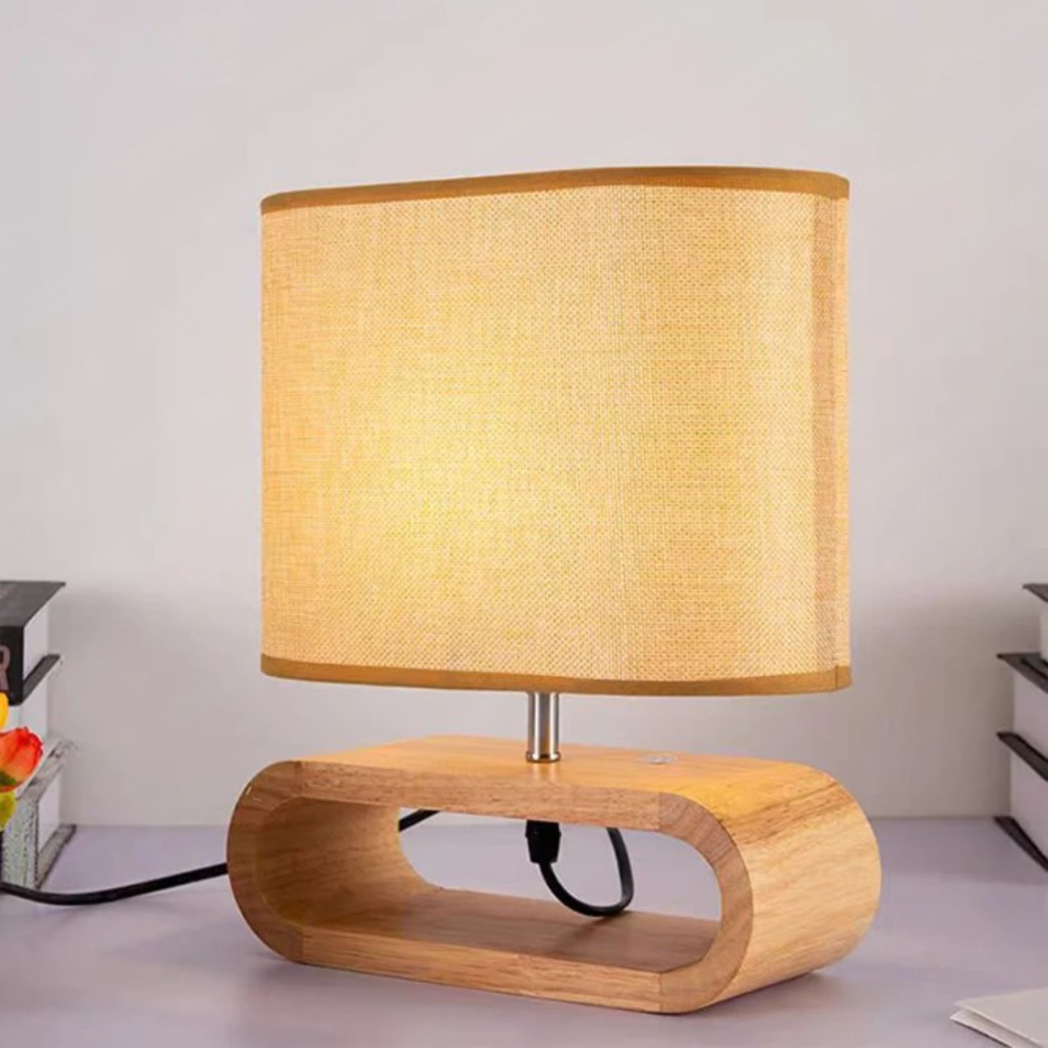 Scandinavian Glow – Lampe de table moderne en bois avec abat-jour en lin Ma boutique